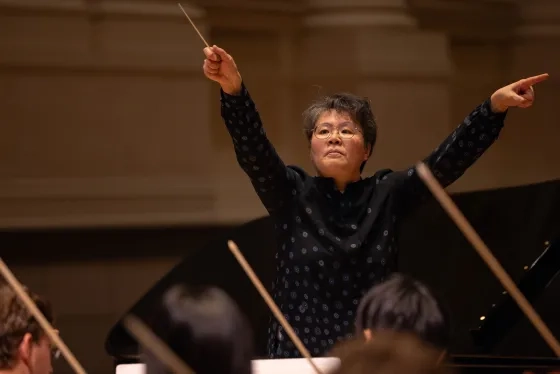 Mei-Ann Chen conducts the SFCM Orchestra.
