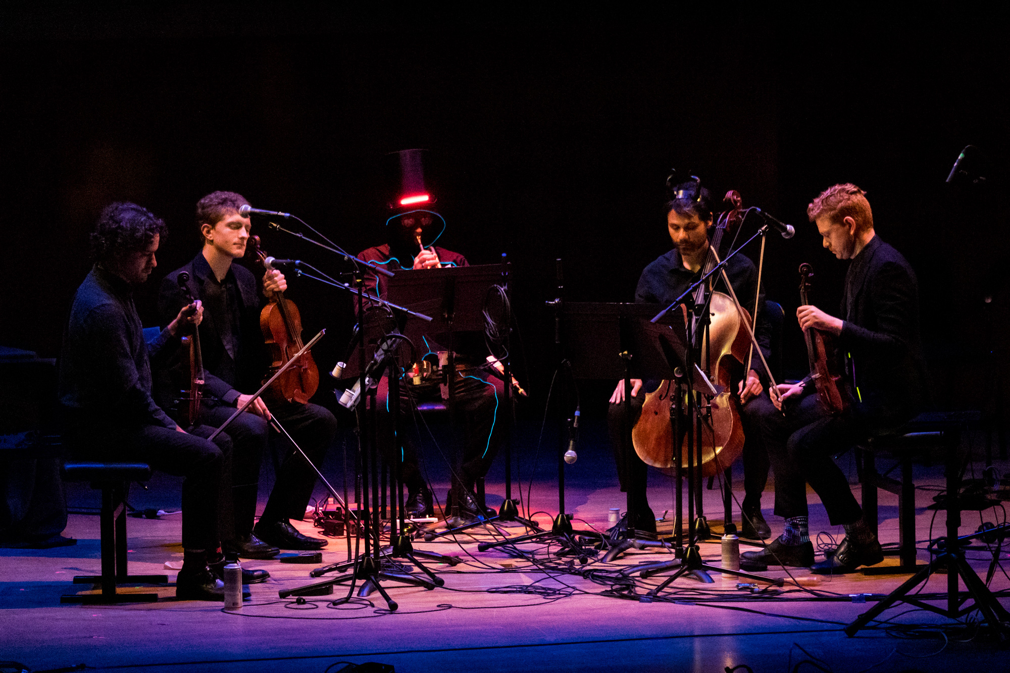 A quintet performs Steve Horowitz's &quot;The Order of Time.&quot;