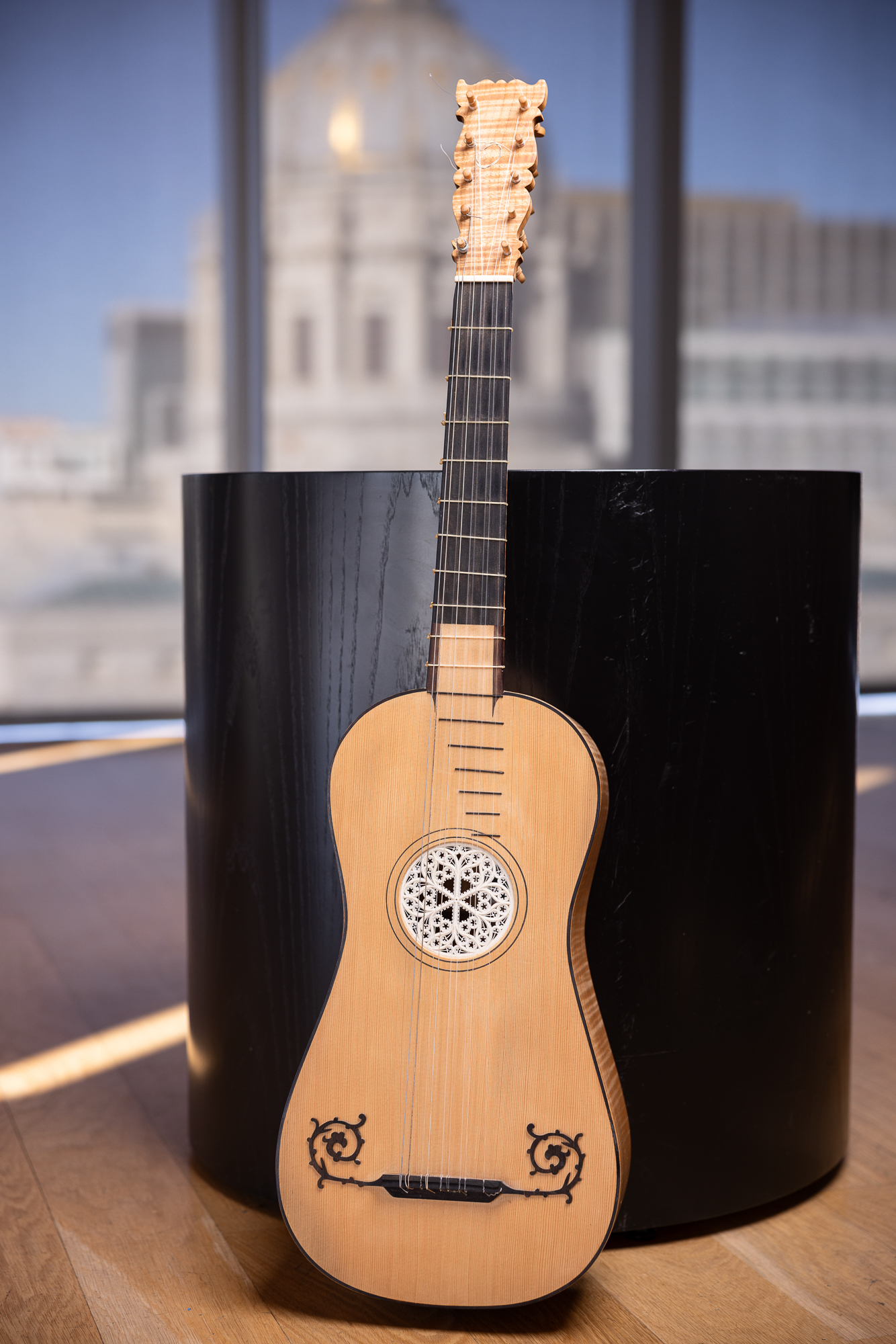 Richard Savino's copy of a Stradivarius baroque guitar by San Francisco luthier Mel Wong.