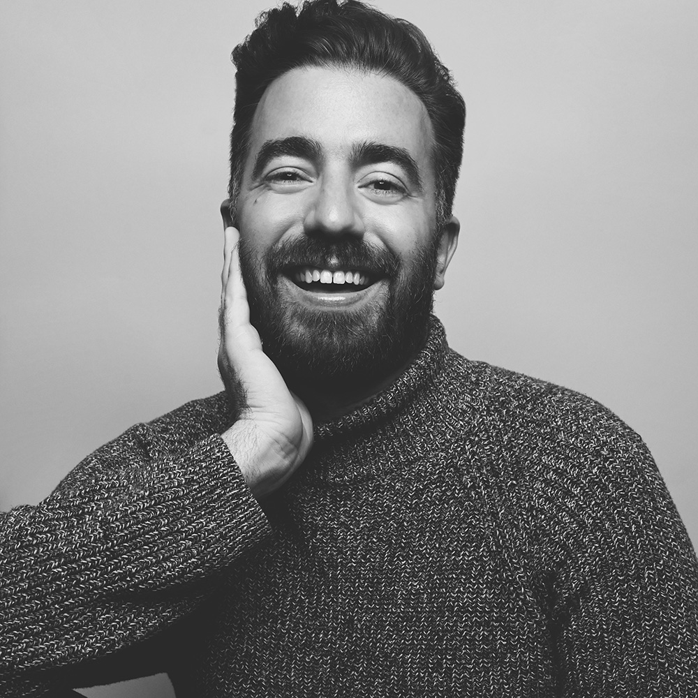 Christopher Koelzer headshot