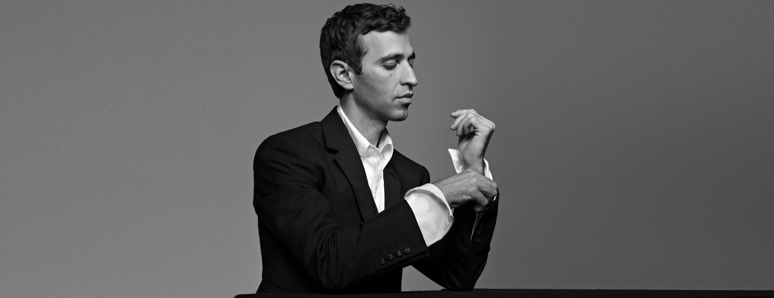 Anthony Roth Costanzo