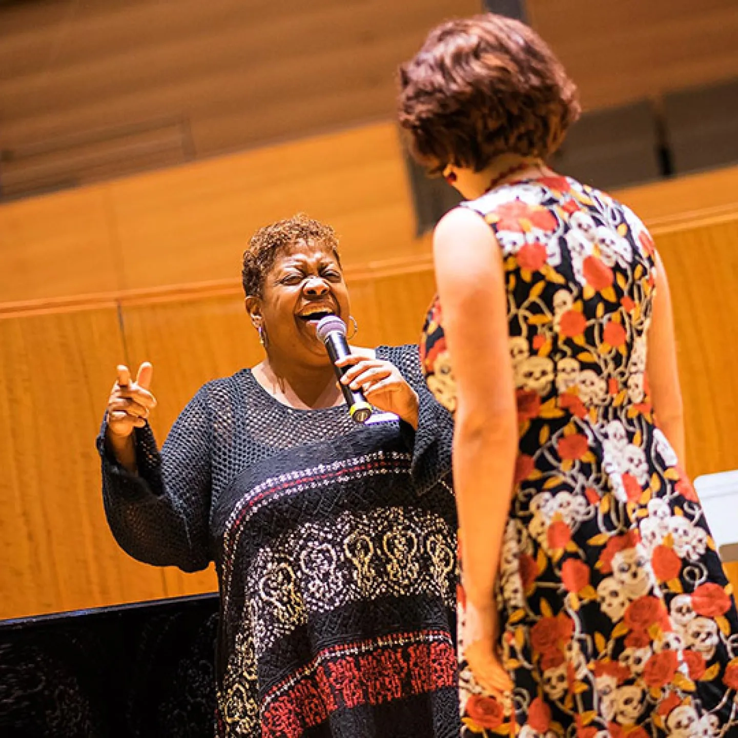 Faculty member, Carmen Bradford, teaching a master class at SFCM