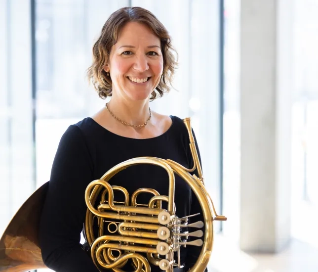 SFCM professor and San Francisco Symphony musician Jessica Valeri.