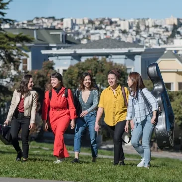 Students outside at Alamo Square in San Francisco