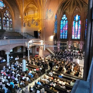 Jaco Wong and the Santa Rosa Symphony Youth Orchestra performing in Berlin.