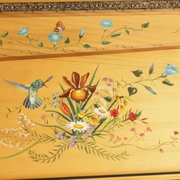 Close-up of painted details on SFCM's muselar.