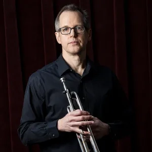 Erik Jekabson headshot