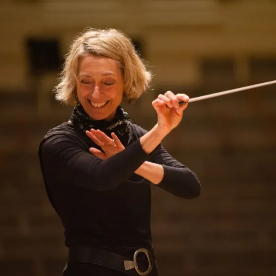 Nicole Paiement conducting