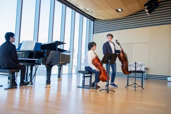 Gautier Capuçon and students.