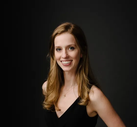 Elizabeth Dorman photo