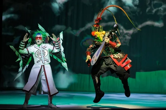 Jonathan Smucker (left) as "King of the East" in "The Monkey King" (Credit: Cory Weaver).