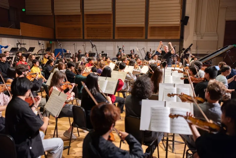 The SFCM Orchestra conducted by Edwin Outwater.