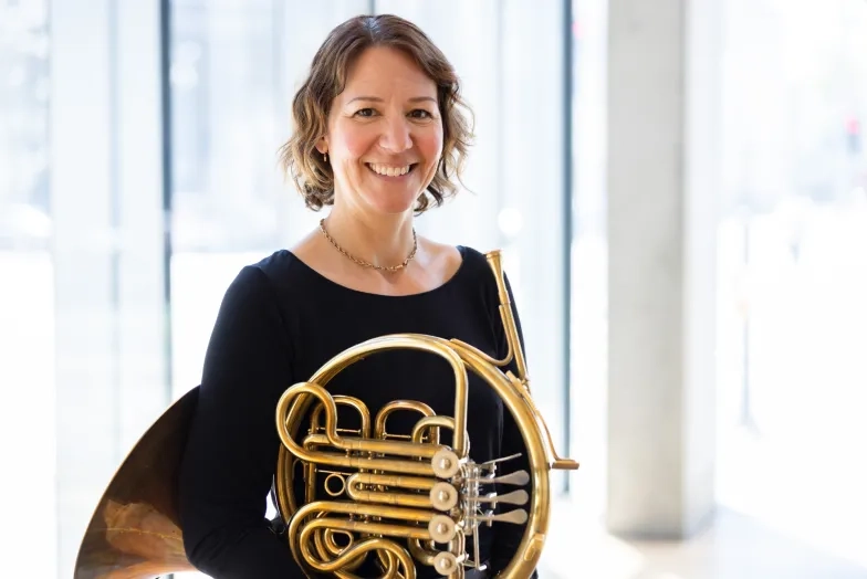 SFCM professor and San Francisco Symphony musician Jessica Valeri.