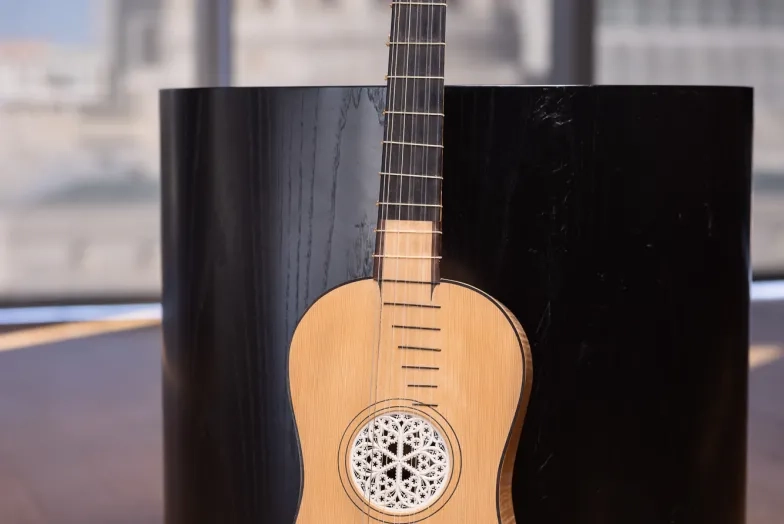 Richard Savino's copy of a Stradivarius baroque guitar by San Francisco luthier Mel Wong.