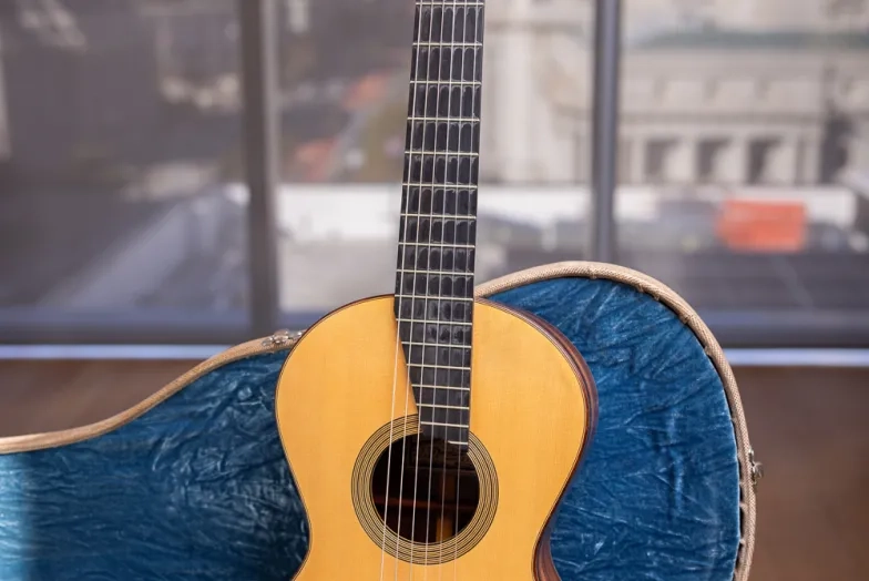 Savino's copy a c.1830 René Lacôte guitar made by California guitar builder Jack Sanders.