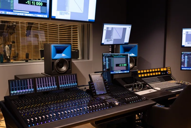 Studio G in SFCM's Bowes Center. pentatone, sfcm, record label