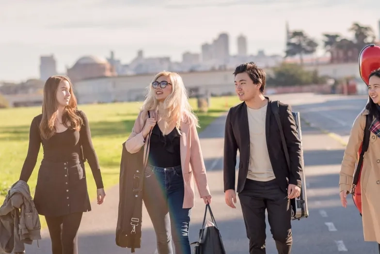 SFCM students outside in San Francisco